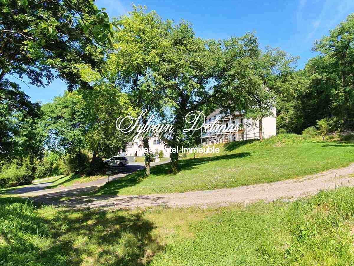 Hotel-Restaurant- 15 Chambres - 50 Places