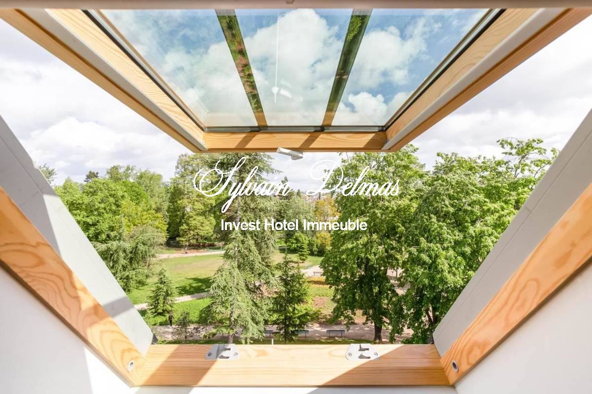 Immeuble de rapport - Centre TOURS - 8 appartements