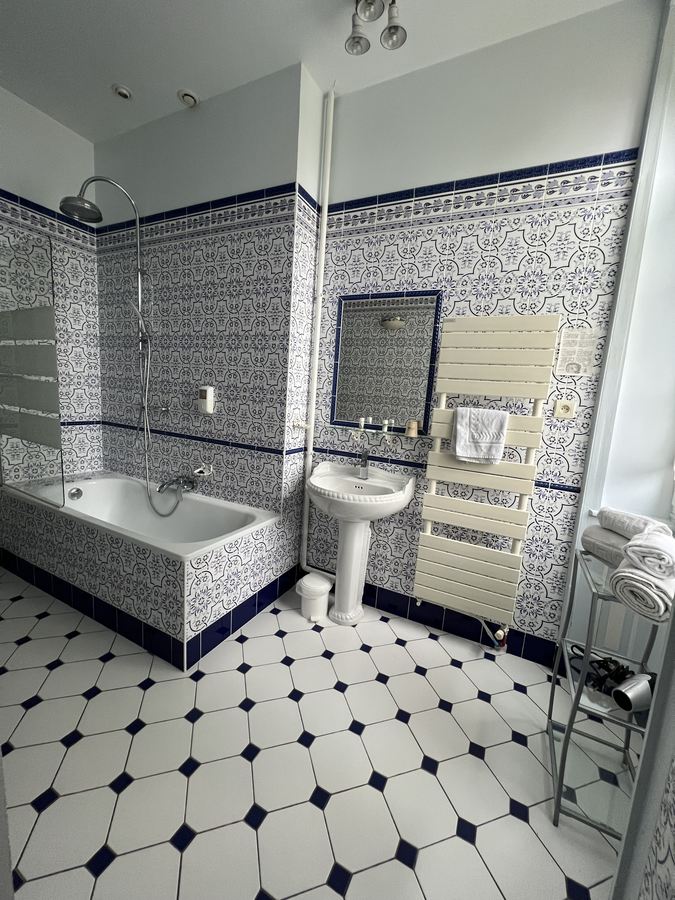 Château hôtel CHARTRES, Eure-et-Loir, FRANCE