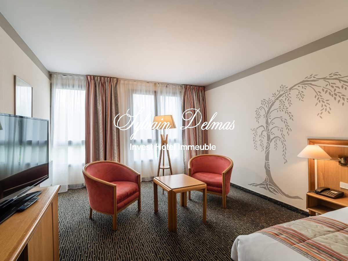 Complexe 4* avec Golf - 2h de Paris