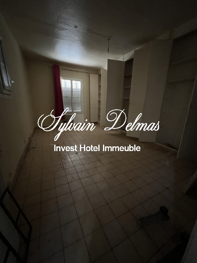 Immeuble à vendre à TOURS de 290m²