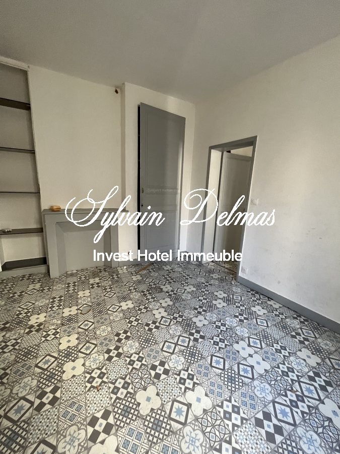 Immeuble à vendre à TOURS de 290m²