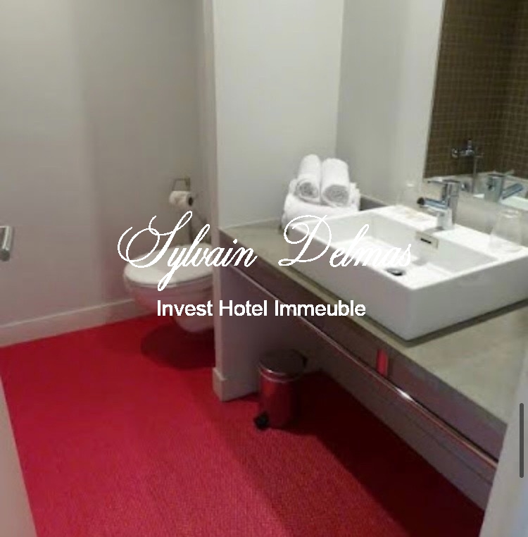 Hôtel à vendre à COGOLIN de 760m²