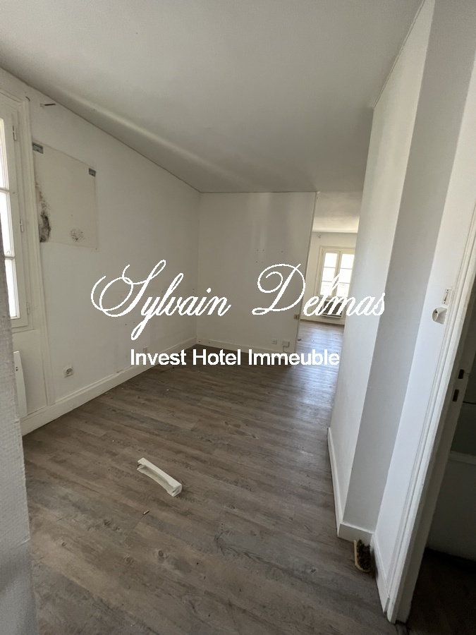A VENDRE IMMEUBLE QUARTIER HISTORIQUE DE TOURS