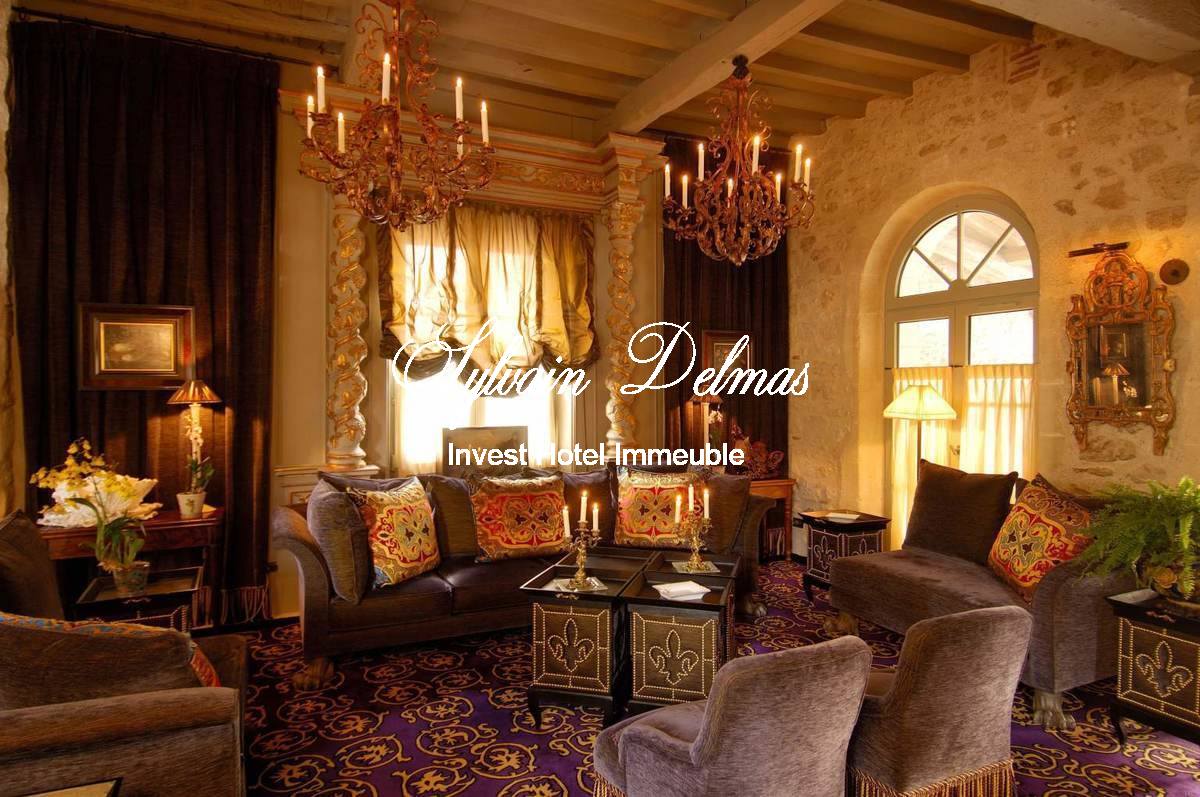 EXCEPTIONEL Hôtel restaurant étoilé au cœur d'une bastide