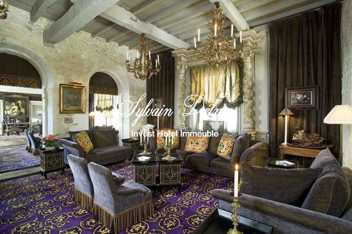 EXCEPTIONEL Hôtel restaurant étoilé au cœur d'une bastide