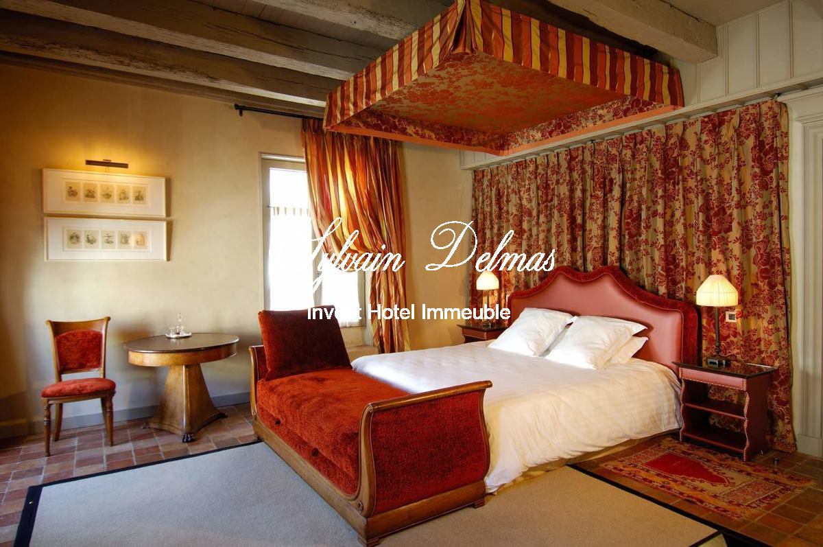 EXCEPTIONEL Hôtel restaurant étoilé au cœur d'une bastide