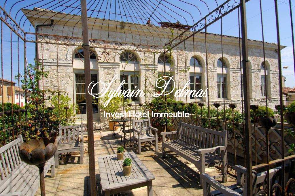 EXCEPTIONEL Hôtel restaurant étoilé au cœur d'une bastide