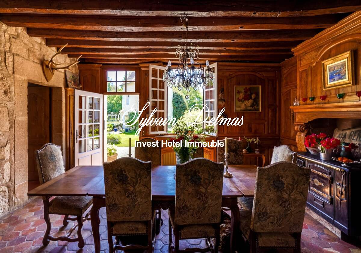 FABULEUX MANOIR DU XVème lieu d'événementiel et  mariage