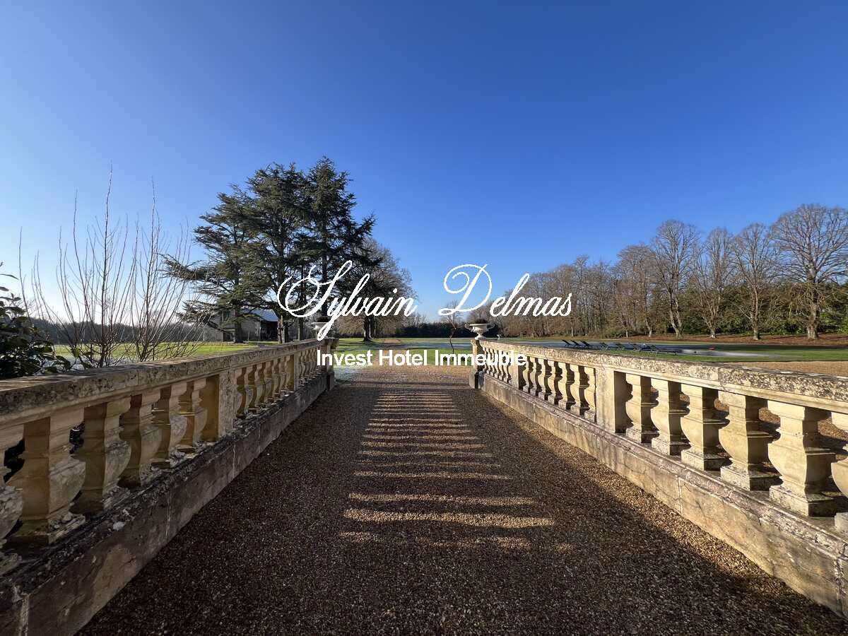 Château historique du XVIII ème à 30 minutes de Tours ancienne demeure de LAFAYETTE