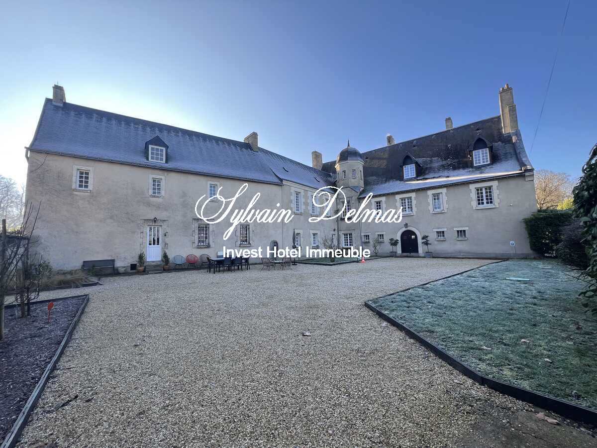Château historique du XVIII ème à 30 minutes de Tours ancienne demeure de LAFAYETTE