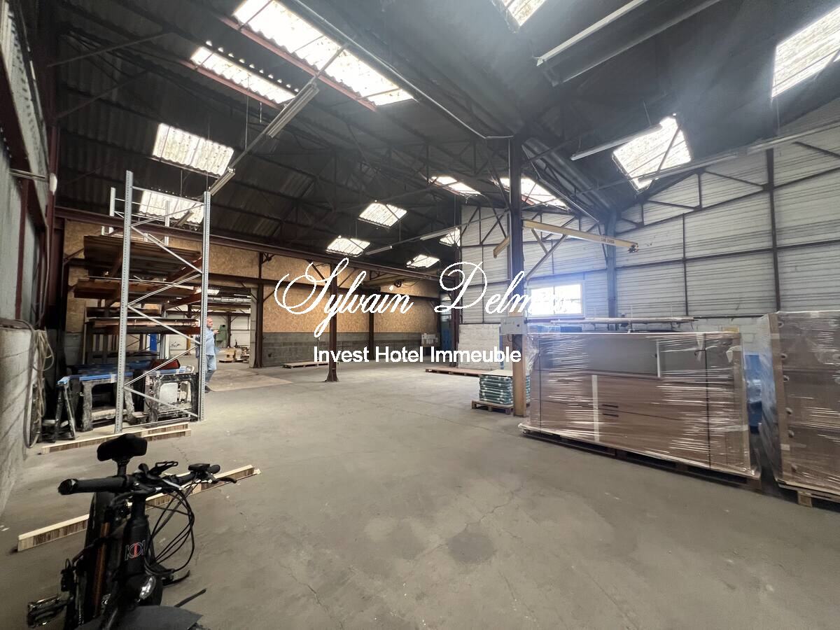 LOCAUX INDUSTRIELS 4000 M2 ET MAISON DU XIXème 800M2