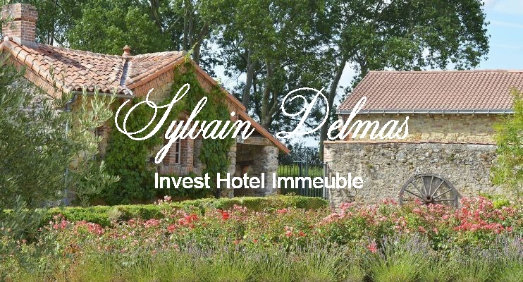 Un véritable bijou au cœur de la Vendée, le Domaine est un lieu empreint d'élégance italienne et d'histoire. 