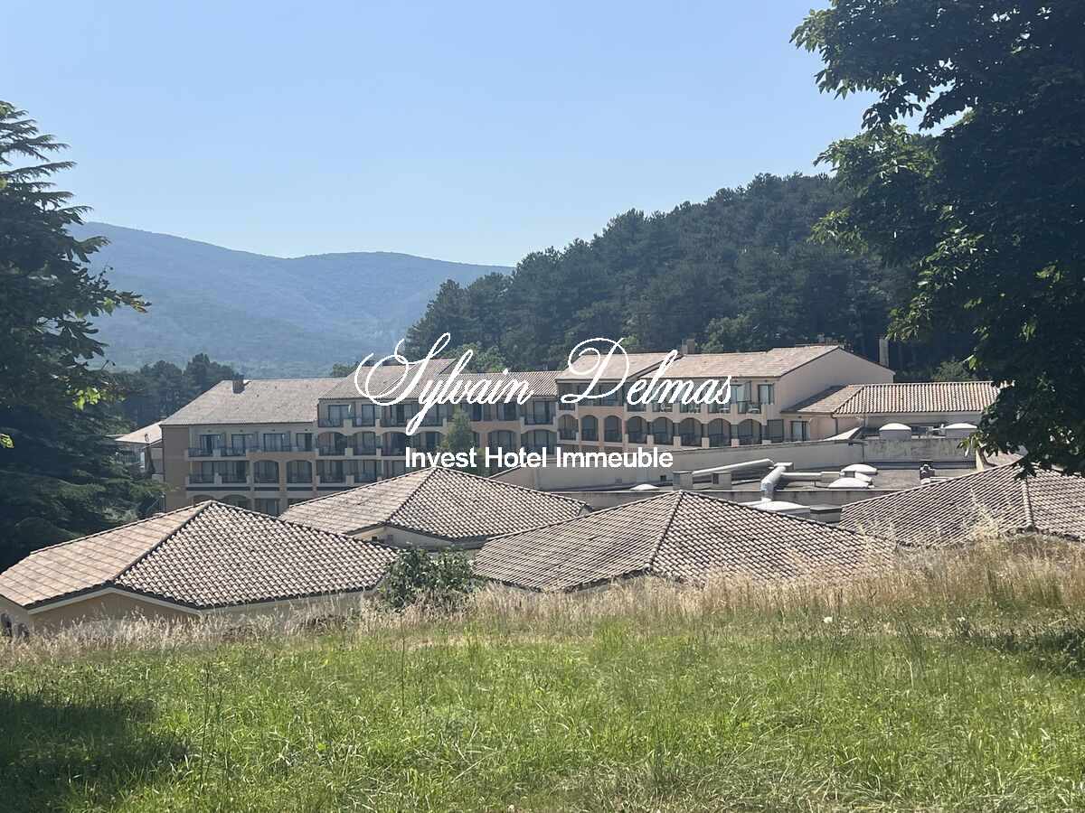 Hôtel restaurant spa 178 chambres proche de VALENCE (26)