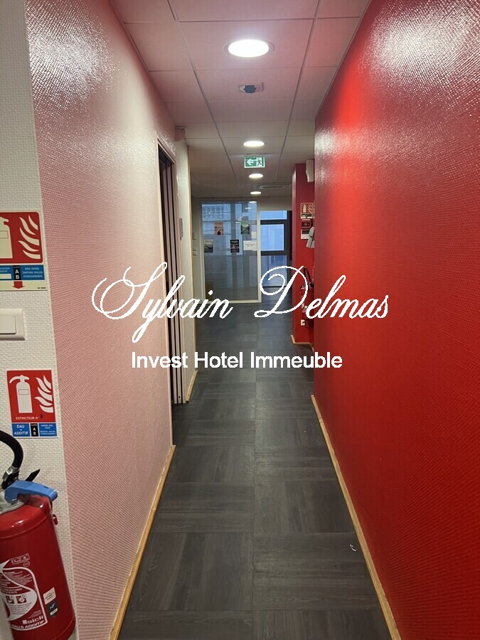 IMMEUBLE DE BUREAUX  Prix sacrifié