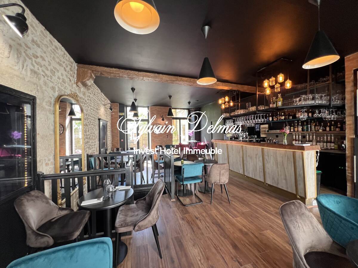 IMMEUBLE DE RAPPORT A SASIR CENTRE DE POITIERS