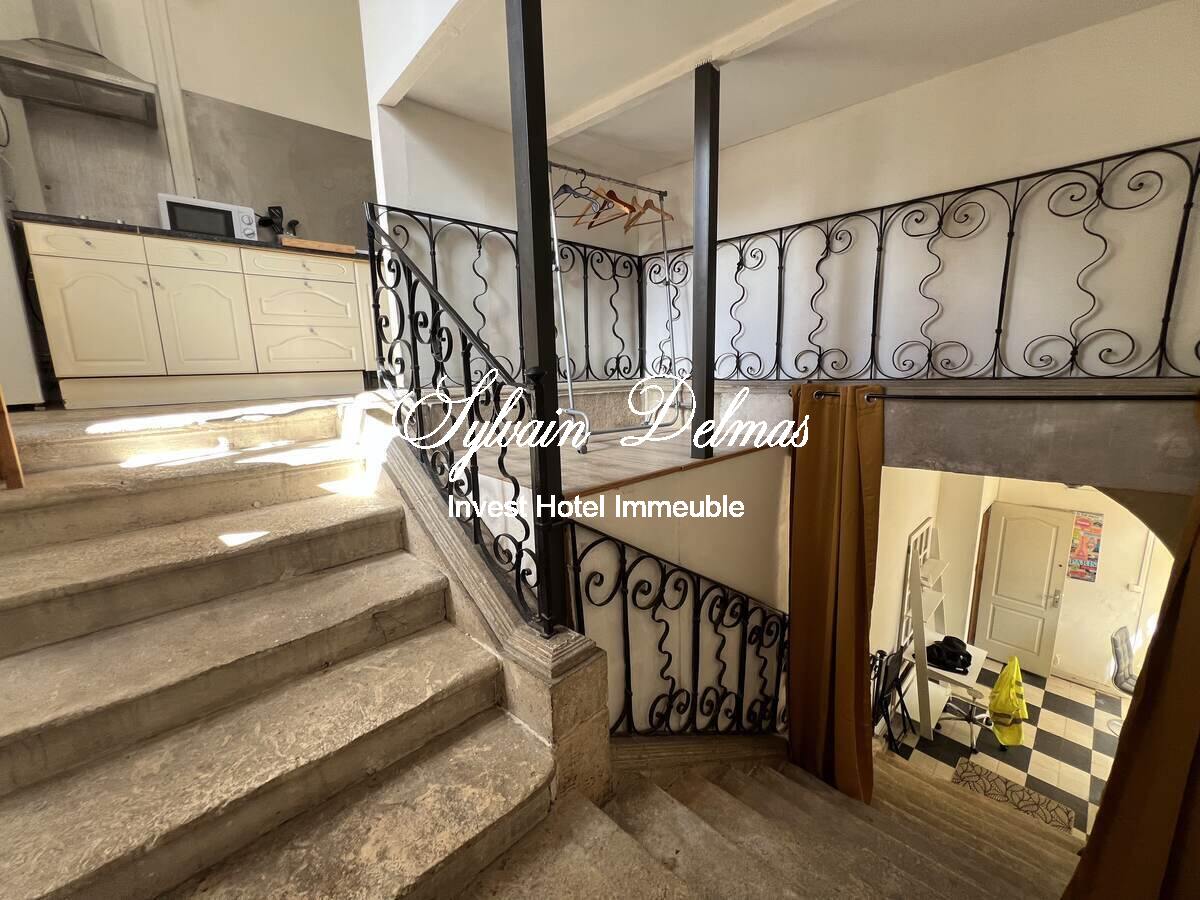 IMMEUBLE DE RAPPORT A SASIR CENTRE DE POITIERS