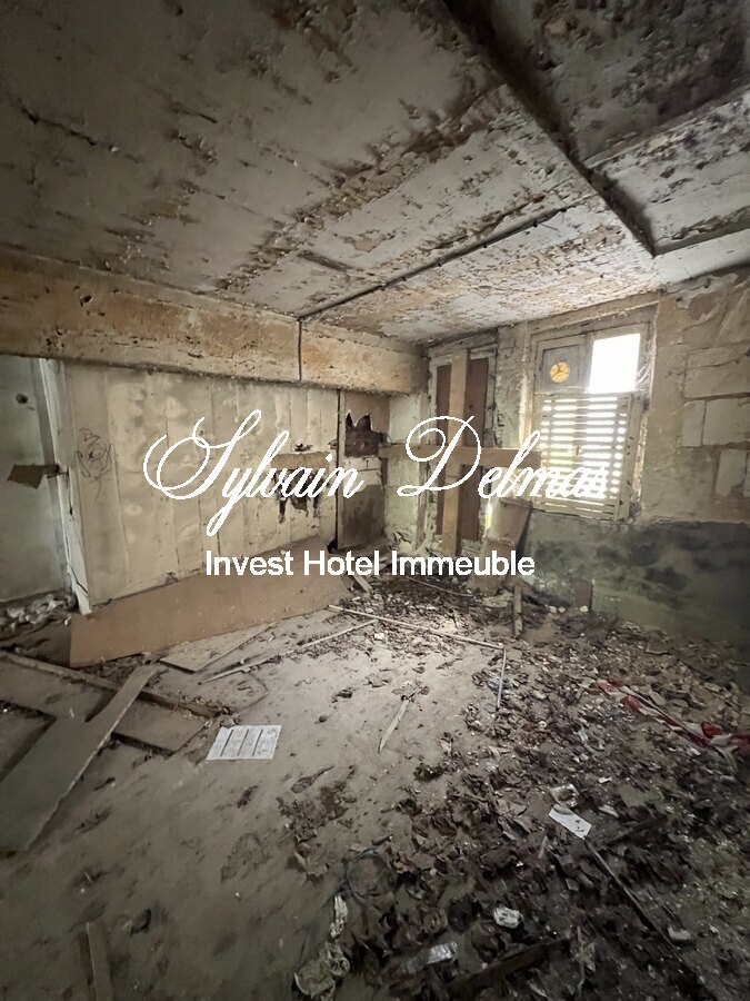 Quartier historique de Vendôme Immeuble de 1000 M2 à restaurer 