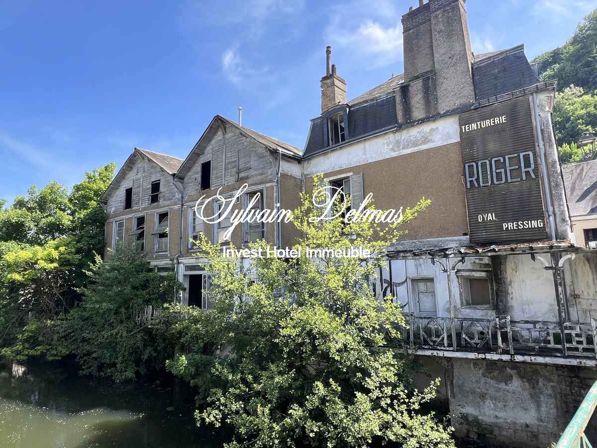 Quartier historique de Vendôme Immeuble de 1000 M2 à restaurer 